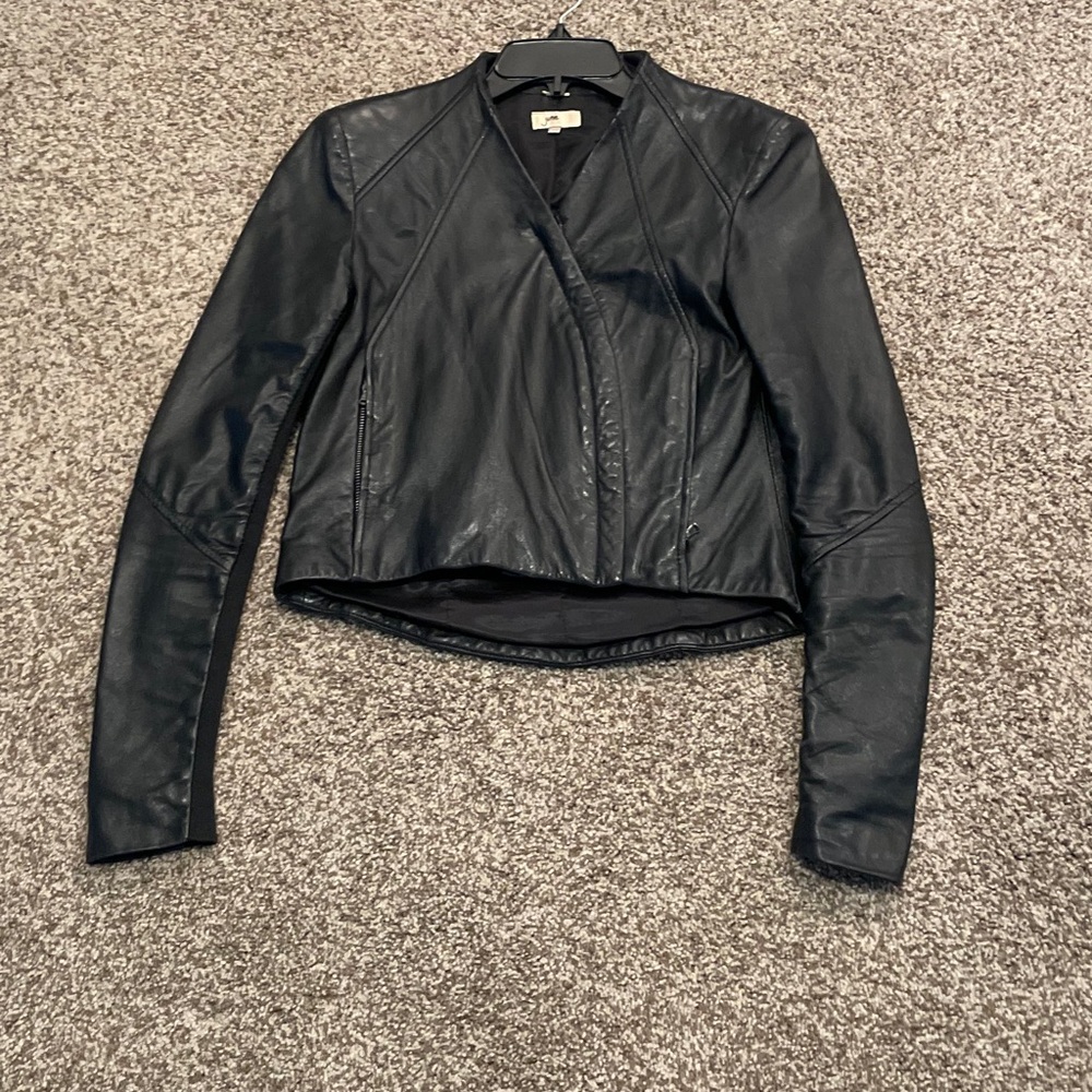 Sleek Black Leather Women's Jacket